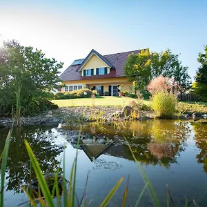 Apartment Einzigartige Naturoase Im Süden Von Ingolstadt, Brautlach